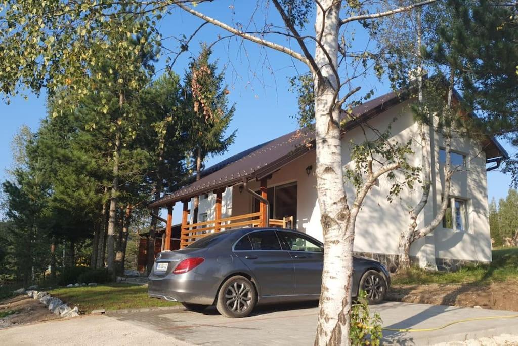 Mountain House Mijola Villa